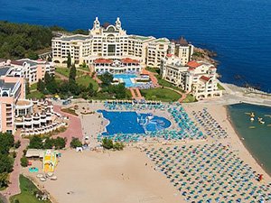 Отели с пляжными зонами в Болгарии
