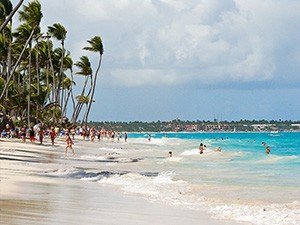 Пляжи Доминиканы с белым песком: Баваро