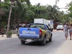 Дорожное движение в Мексике